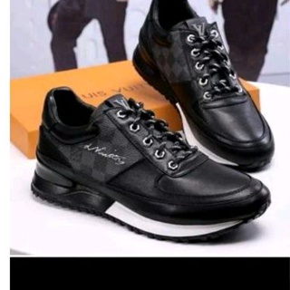 Jual sepatu sneakers louis vuitton pria 5421