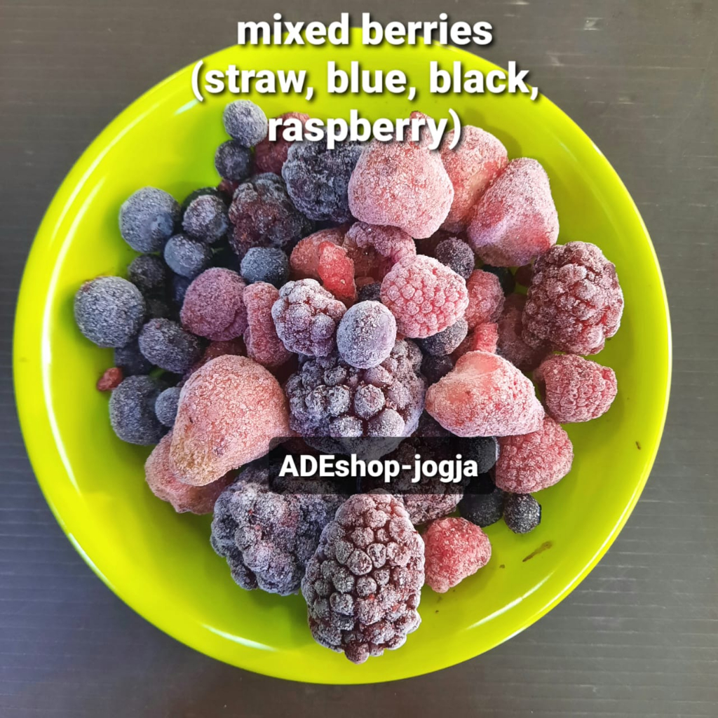 Jual buah beku frozen mixed berries 500 gr mix berry straw blue black