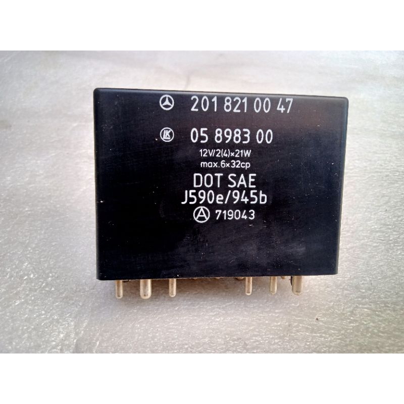 Jual flasher Hazard wiper relay Mercedes Benz w201 w202 w124 w126