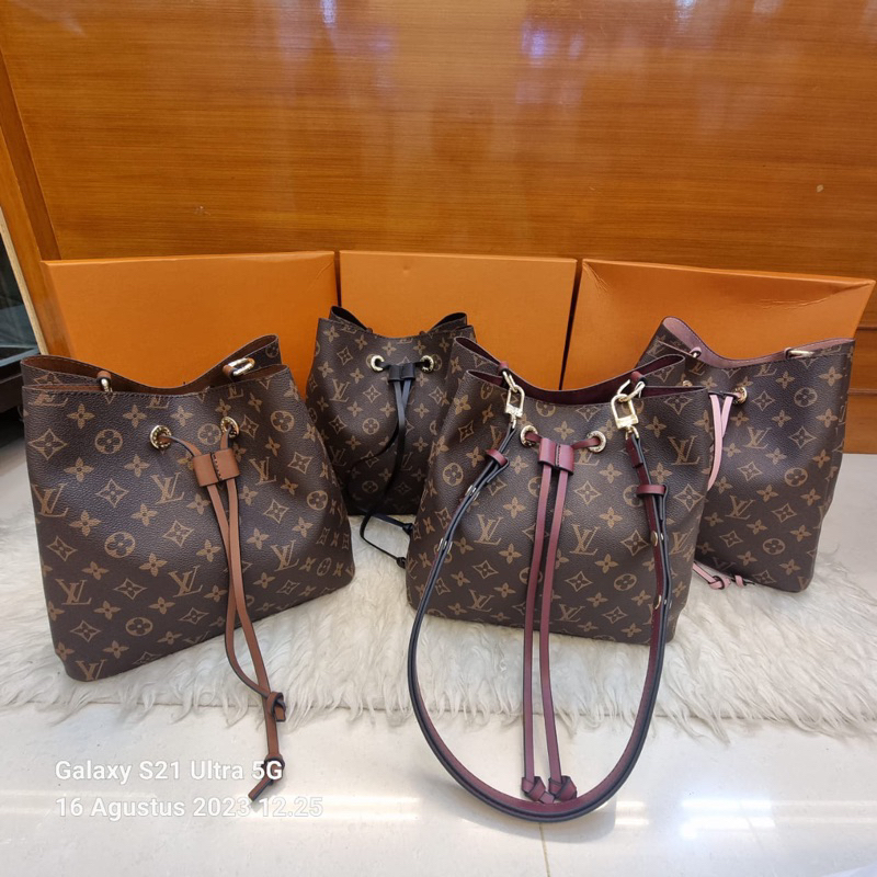 Jual Tas Wanita Slempang Lv Terbaru - Aug 2023