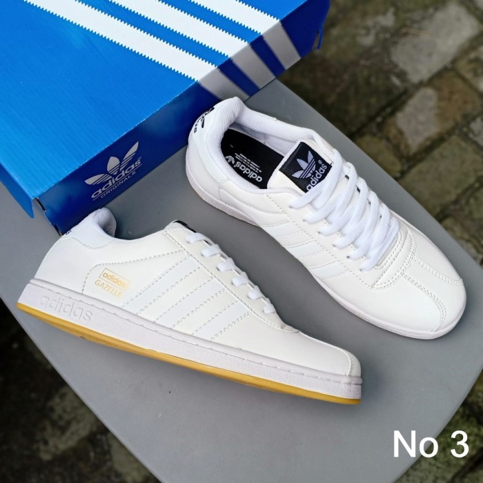 Jual Sepatu Kets Ssenji White Unisex Terbaru - Oct 2023