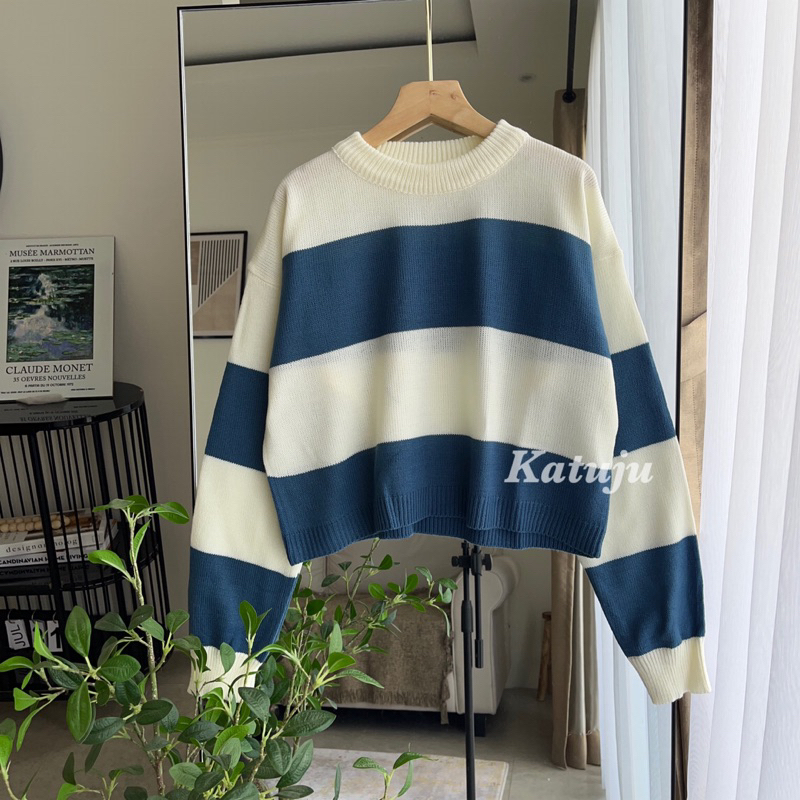 Jual Crop Top Rajut Motif Garis Mutia | Shopee Indonesia