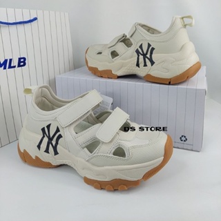 MLB NY Yankees Liner White Reflective Chunky Sneaker Green BNIB