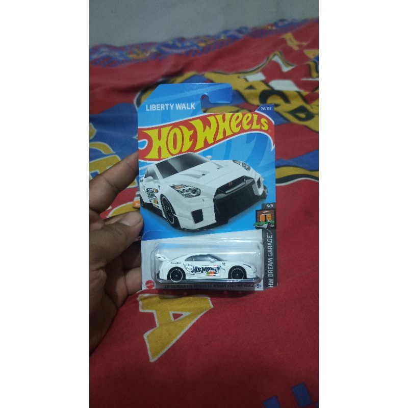 Jual hot wheels r35 lbwk | Shopee Indonesia