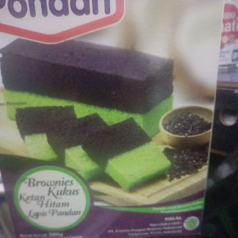 Jual pondan brownies kukus ketan hitam lapin pandan 300 gr Shopee