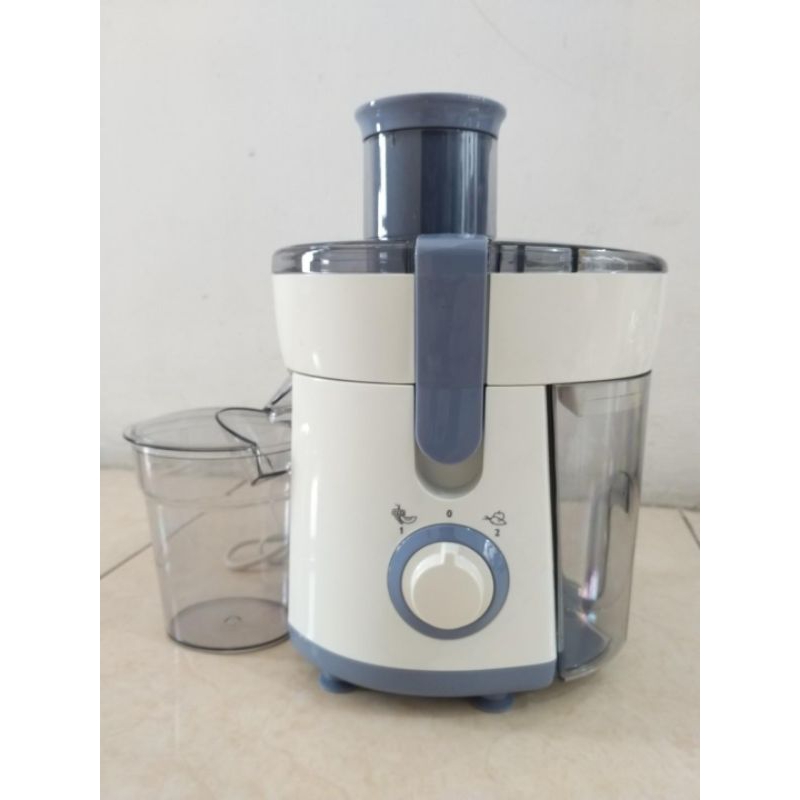 Philips shop juicer hr1811