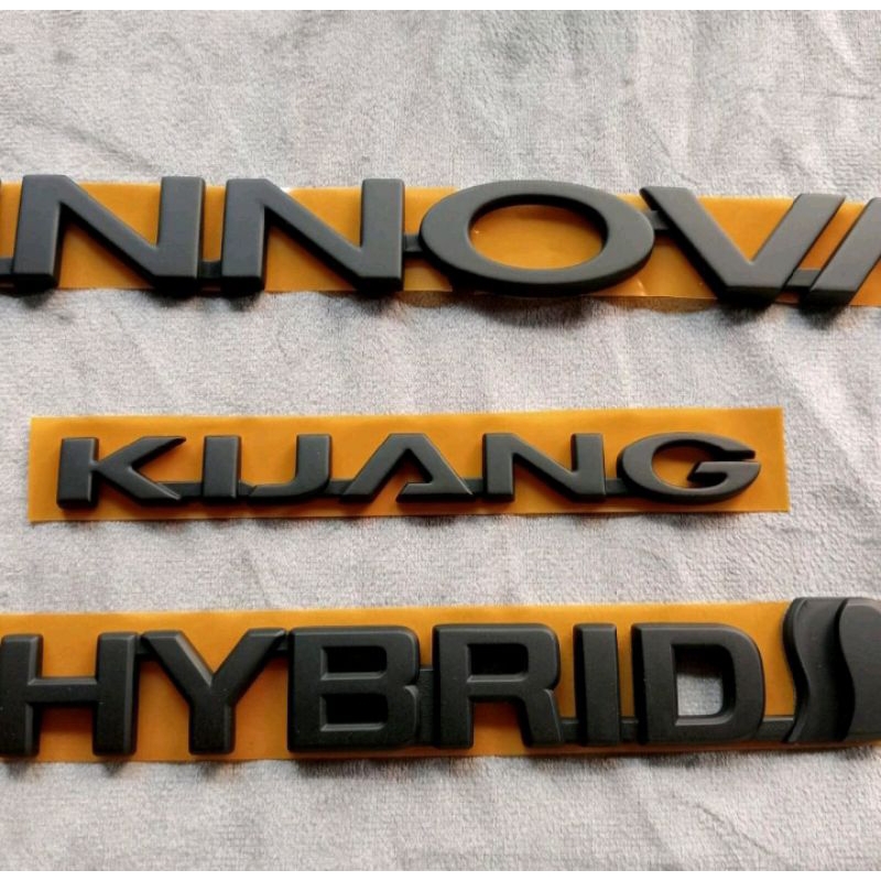 Jual Emblem Tulisan Innova Zenix Hybrid Hitam Dof Original Shopee Indonesia