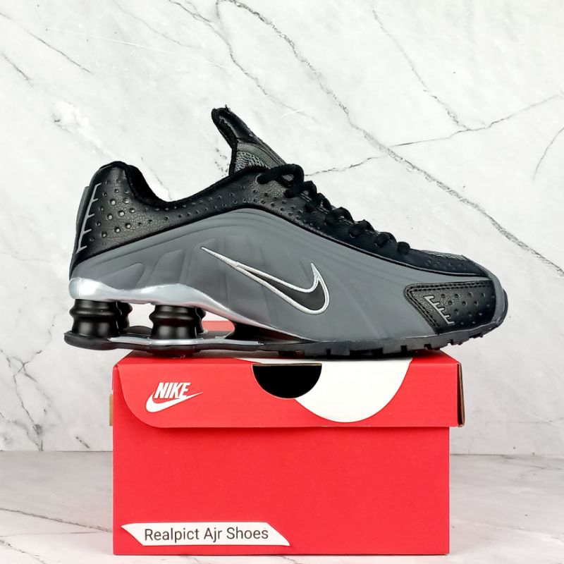 Sepatu nike sales shox