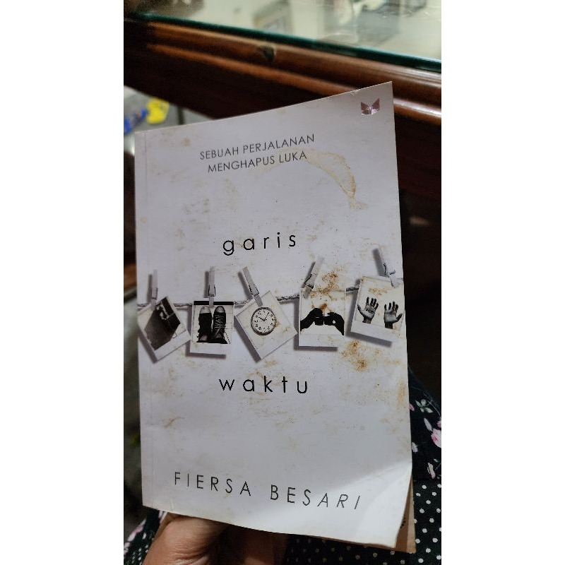 Jual Buku Book Garis Waktu By Fiersa Besari - Preloved | Shopee Indonesia