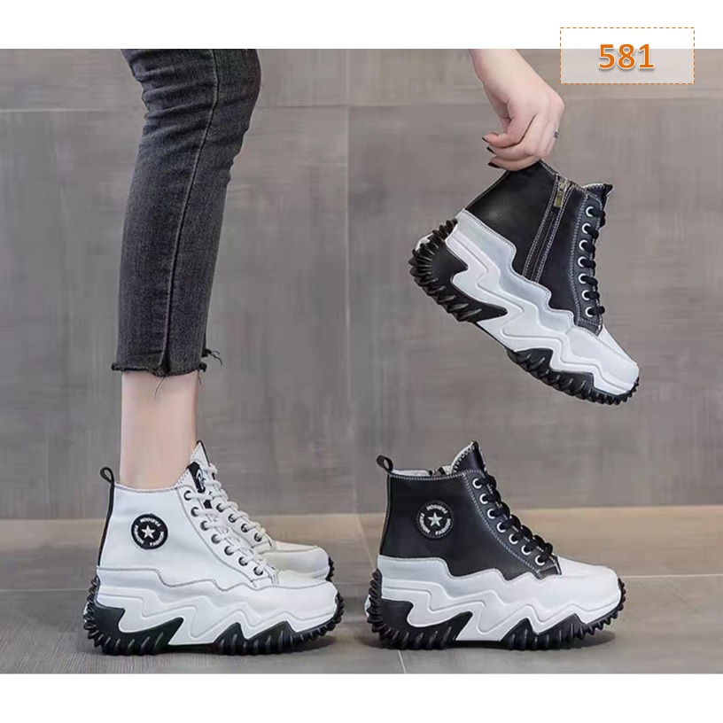 Sepatu boot sneakers wanita outlet