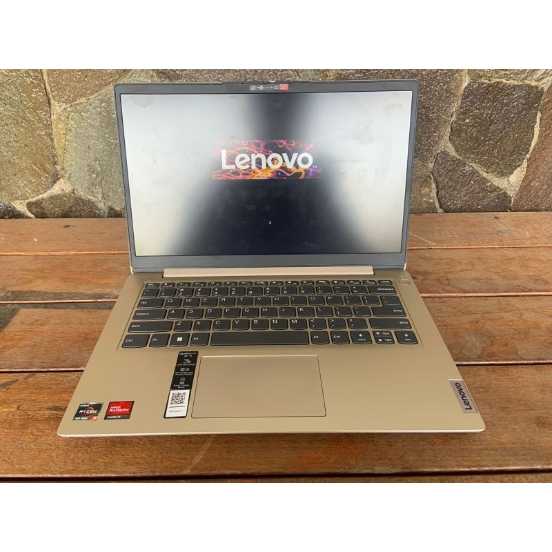 Jual Laptop Lenovo ideapad second like new pemakaian 1 minggu | Shopee
