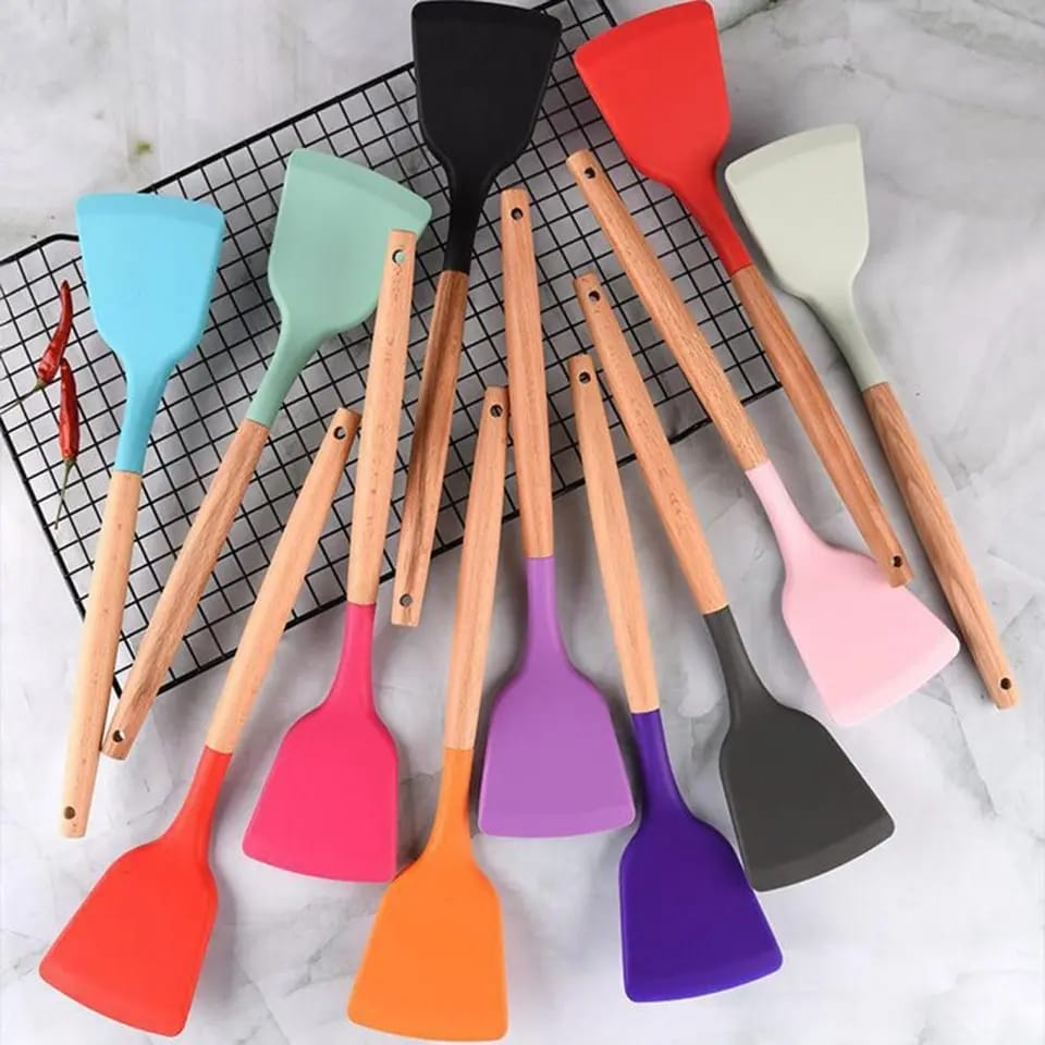 Jual Spatula Masak Silikon Gagang Kayu 32cm / Sutil Pegangan Kayu