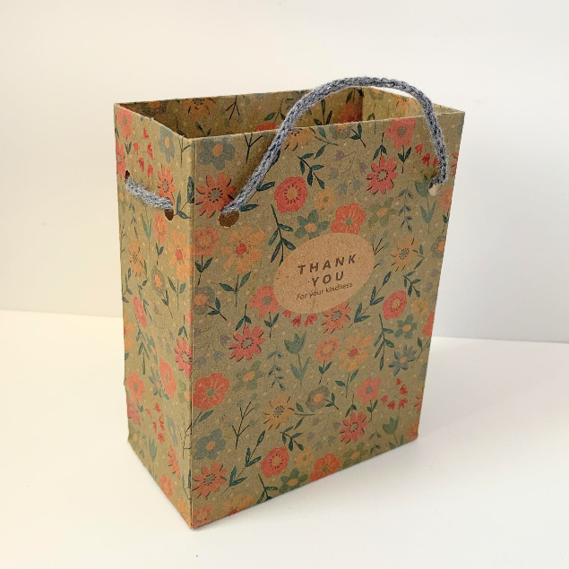 Jual Paper bag CUTE mini paperbag untuk accesories kosmetik parfum ...