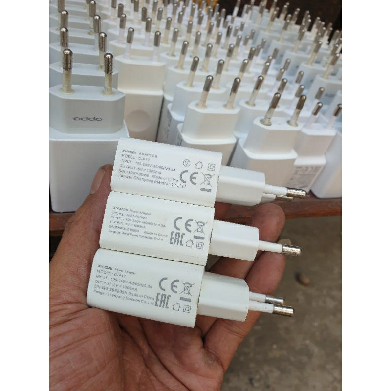 Jual ADAPTOR BEKAS ORI 100 XIOMI 1A TAM CP17 Shopee Indonesia
