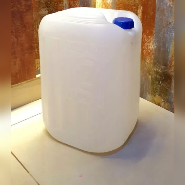 Jual Jerigen 35 Liter Dirigen Dirijen Jrigen Drigen Putih Plastik Tebal 35l Murah Shopee Indonesia 8294