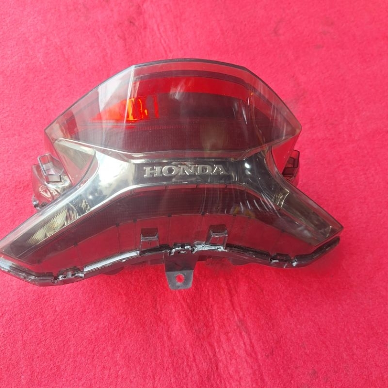 Jual Lampu Stop PCX 150 2018-2020 Original | Shopee Indonesia