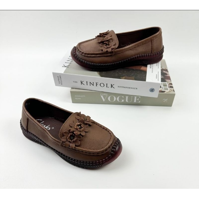 CLARKS sepatu YC 1181L Leather Clarks sepatu wanita melati