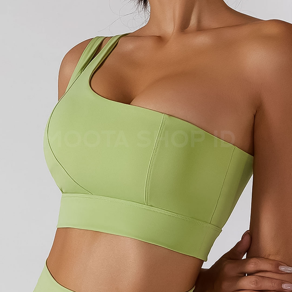 Avocado ヨガウェア　Onita One Shoulder Bra Avocado ヨガウェア Onita One Shoulder Bra（アーモンドバター