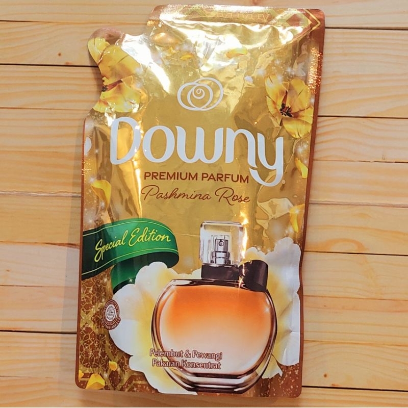 Jual Downy Premium Parfum Pashmina Rose 550ml | Shopee Indonesia