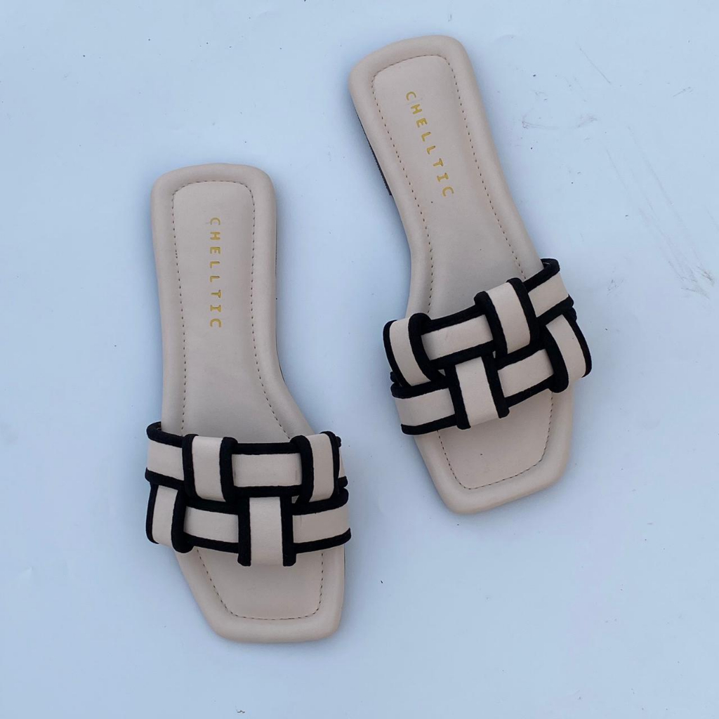 GALAXY Sandal Selop Flat Teplek Wanita Terbaru|Sendal Rumah Casual|Selop  Slip On Cewek Motif Anyam Trendy Nyaman Modis Dan Elegan