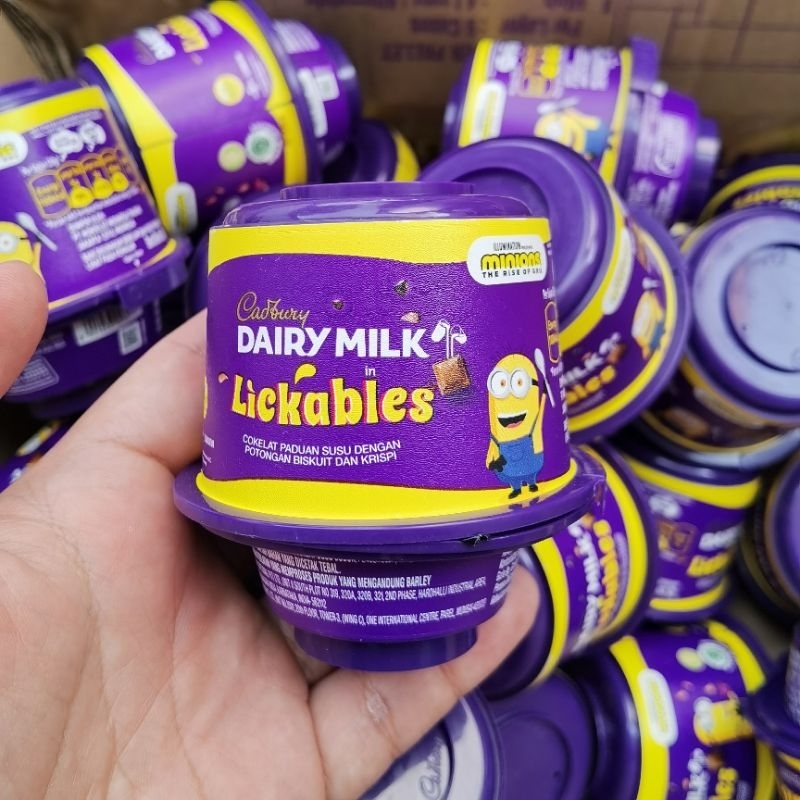 Jual CADBURY Dairy Milk Lickables Chocolate, 20g, gratis mainan