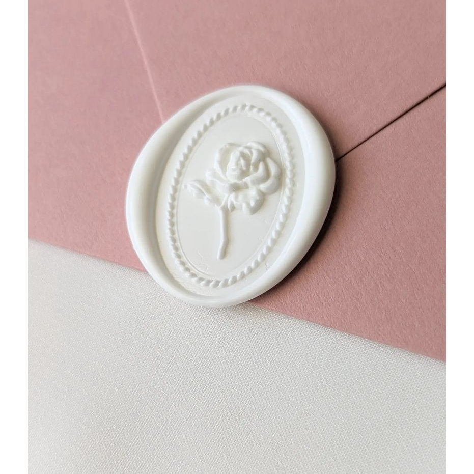 Jual Chloe Rose (White) - 1 Pieces Wax seal coinbulat sticker instan segel  vintage undangan / DIY Hampers / Wax Octagon GUN | Shopee Indonesia