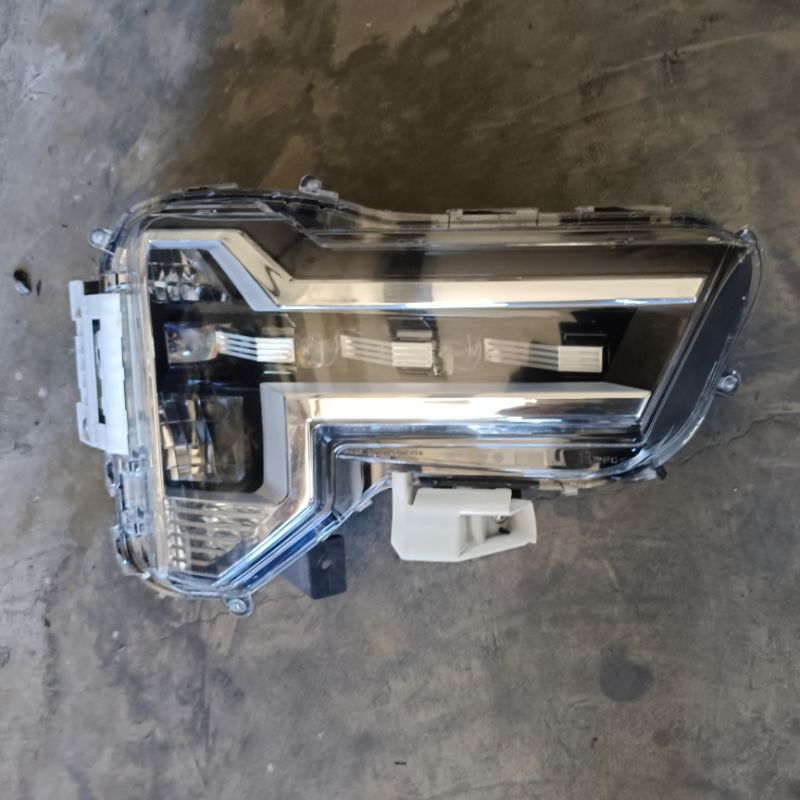 Jual headlamp xpander original 2022 2023 2024 Shopee Indonesia
