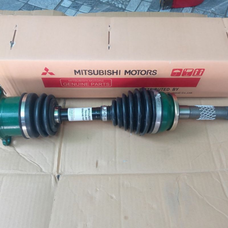Jual CV JOINT ASSY AS RODA DEPAN DRIVE SHAFT MITSUBISHI L200 STRADA