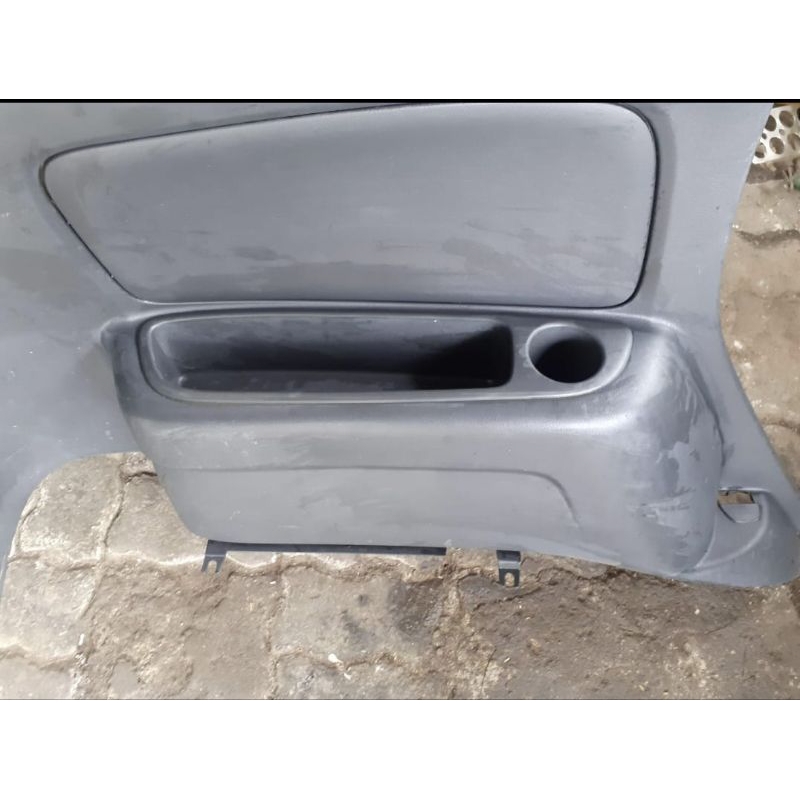 Jual Door trim baris ke tiga avanza xenia old kiri Shopee Indonesia