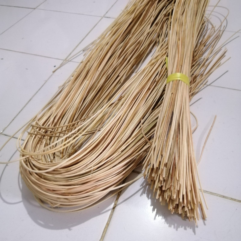 Jual Rotan Sumatera Batang Bulat 3mm Rottan Fitrit Mini Bahan Anyaman ...