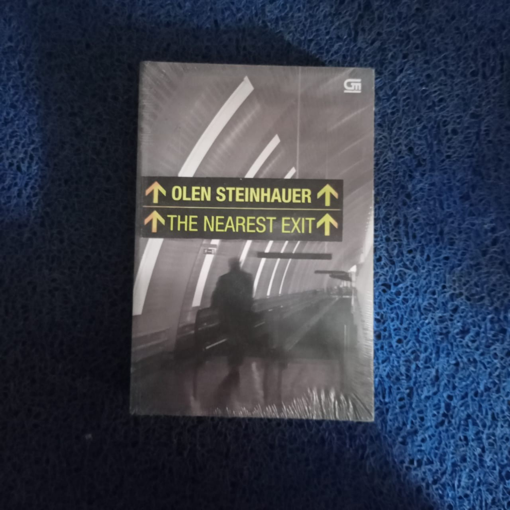 Jual Buku The Nearest Exit Olen Steinhauer Ori Terapibuku Shopee