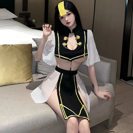 Cosplay Vampire 2752 Side View