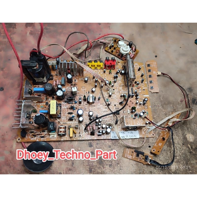 Jual MESIN TV POLYTRON U SLIM SECOND | Shopee Indonesia