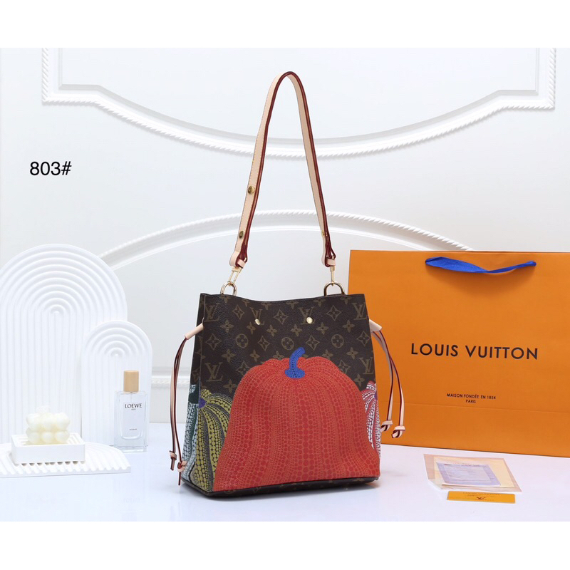 Jual terlaris LV Lxxis Vuitton Lymington Bag di lapak alya perlengkapan  bayi