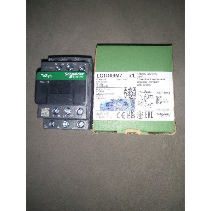 Contacteur CC Basse Puissance LC1D25BL DC24V | Contacteur Industriel Pour Applications Electriques