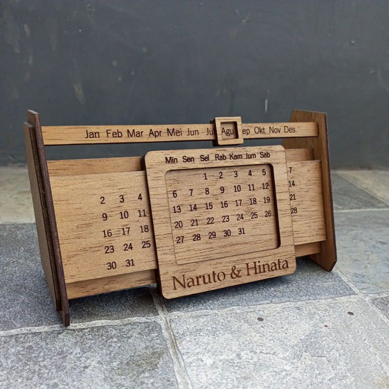 Jual Kalender abadi Kalender kayu Kalender Unik Tempat Pensil Tempat