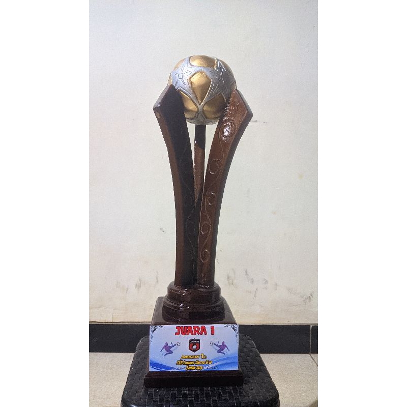 Jual Piala Kayu Shopee Indonesia