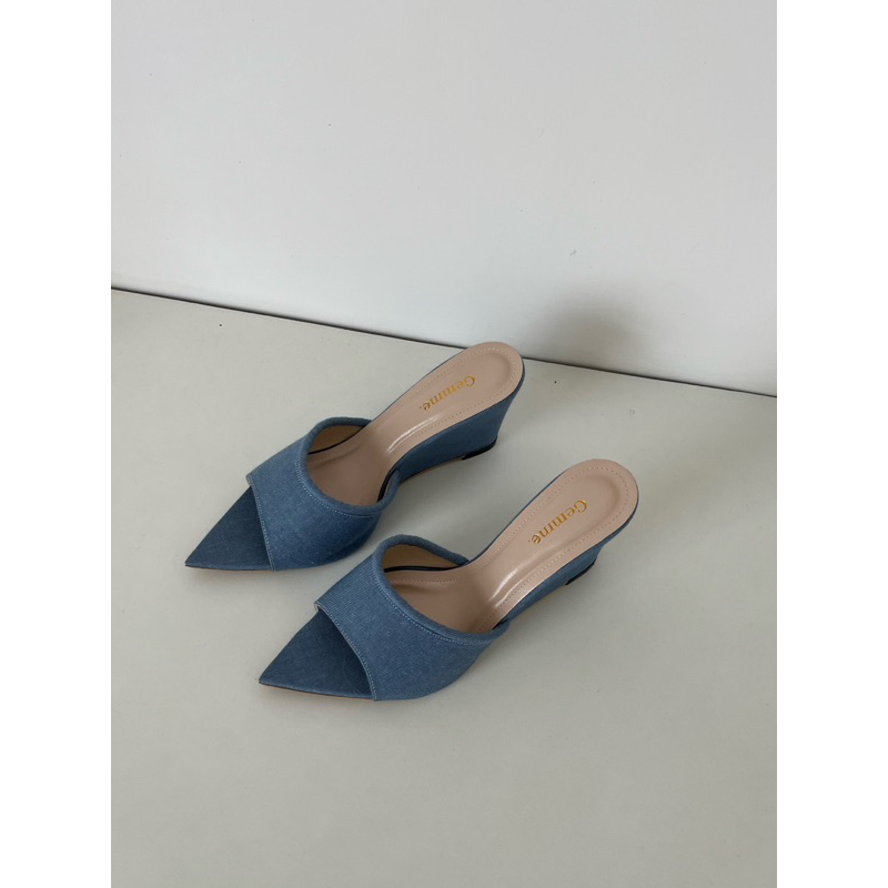 wedges shopee
