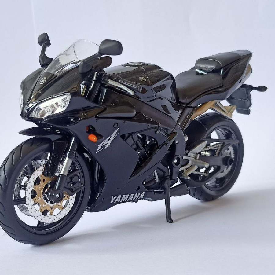 Jual Diecast motor Yamaha YZF-R1 Black Maisto 1:12 miniatur motor ...