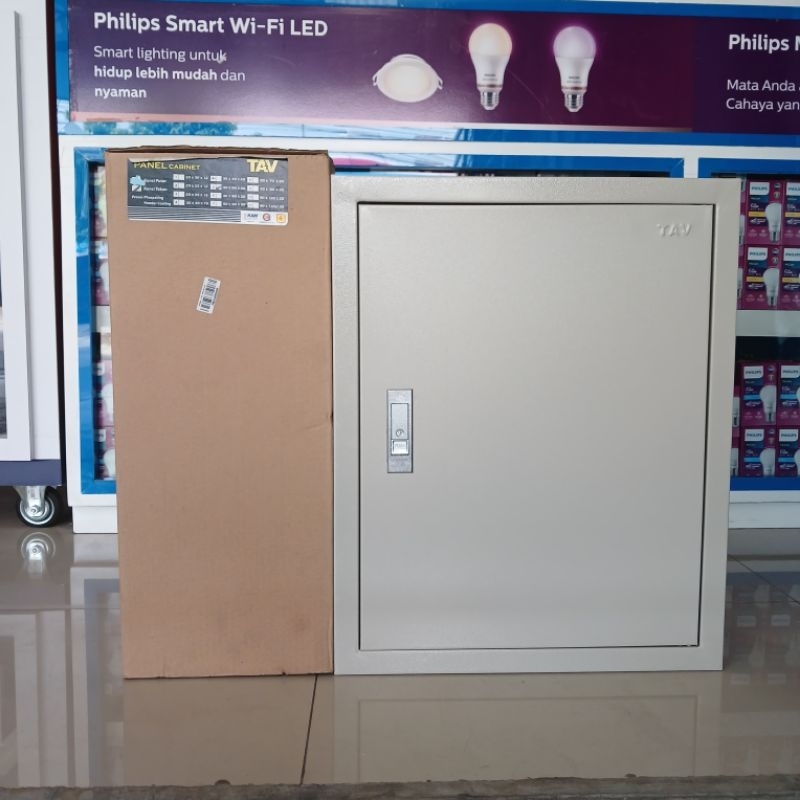 Jual Box panel listrik TAV 40X50X20 kunci tekan | Shopee Indonesia