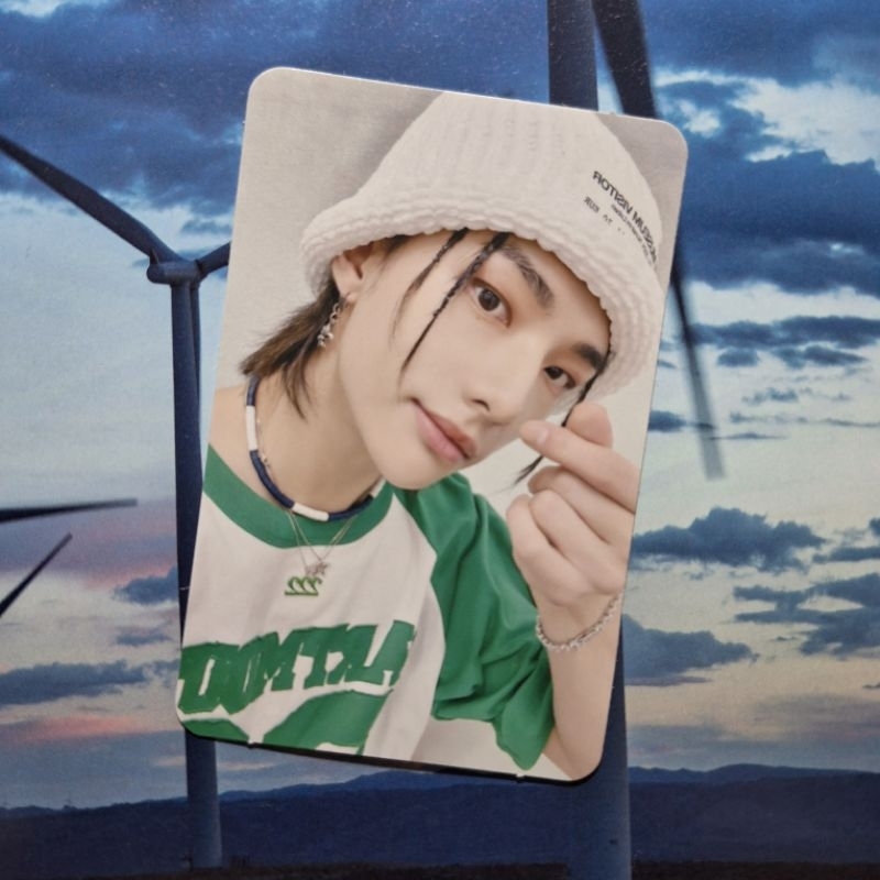 Stray Kids SKZ Hyunjin Soundwave Lucky Draw LD R3 5 Star (VERSI B)