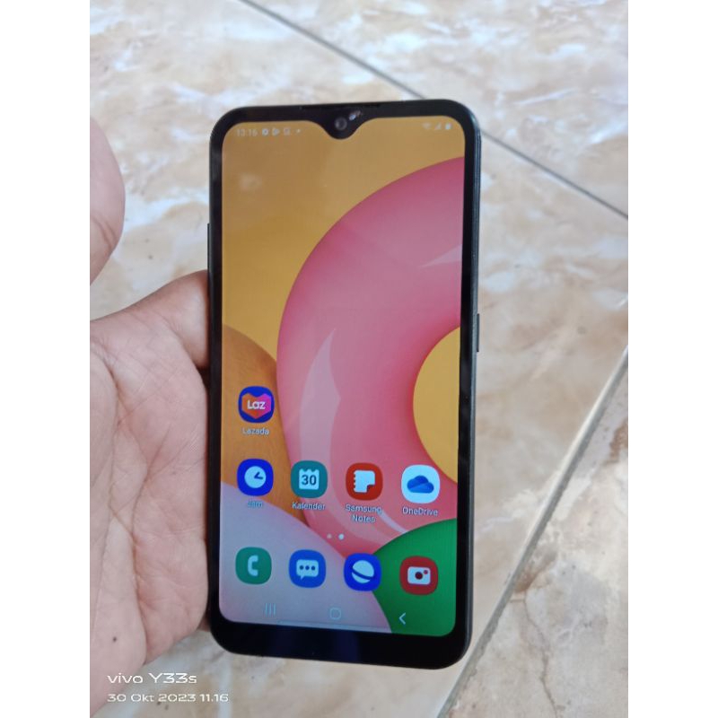 Jual Samsung Galaxy A01 (4G) 2/16 second normal murah siap pakai ...