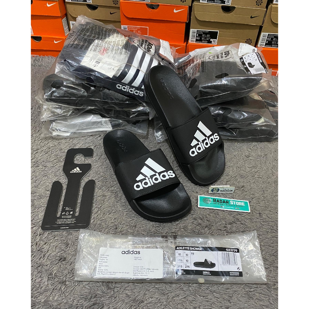 Jual Sandal Adidas Adilette Shower Black GZ3779 Original | Shopee Indonesia