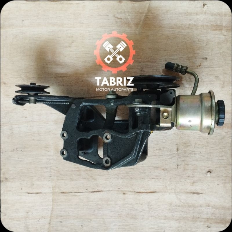 Jual Pompa power steering+ Bracket ac Toyota kijang kapsul 7k original ...