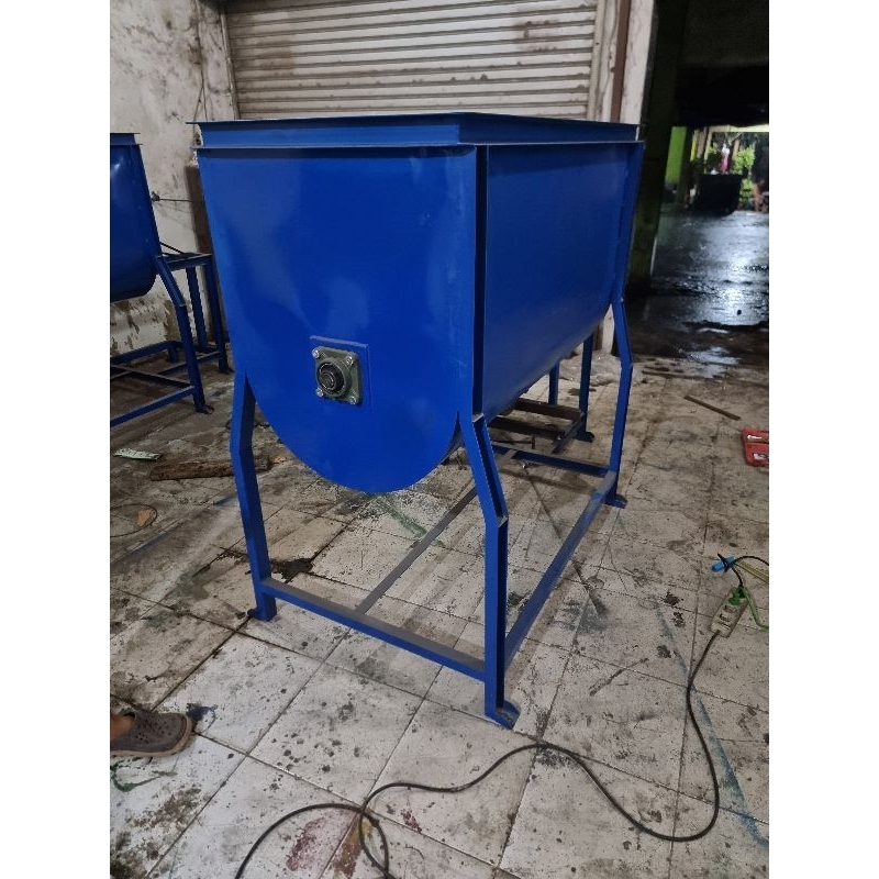 Jual Mesin Mixer Pakan Ternak Kg Mesin Pengaduk Pakan Mesin Mixer