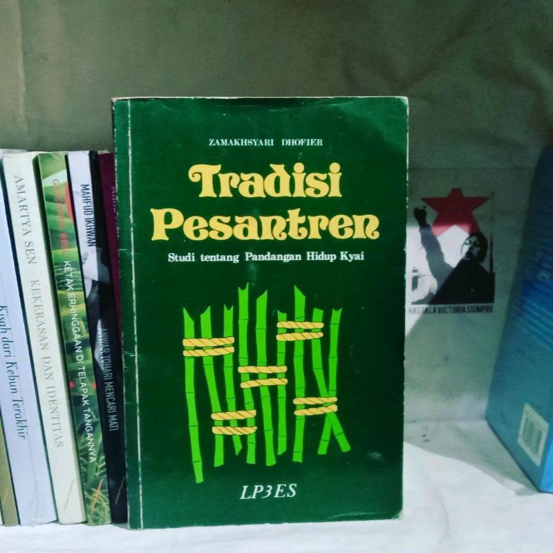 Jual Visi dan Paradigma Tafsir Al-Qur'an Kontemporer | Abdul Majid ...