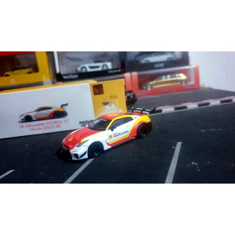 Jual Diecast Mini gt Lb Silhouette Works Nissan 35GT R35 Shell no 262 ...