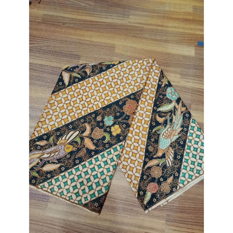 Jual Kain Batik Full Tulis Canting Asli Motif Kawung Kombinasi Bunga