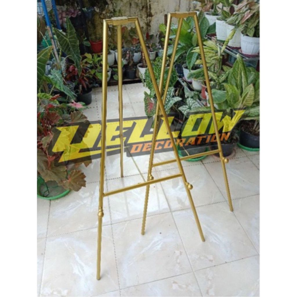 Jual Frame Besi tatagan bingkai akrilik/papan | Shopee Indonesia
