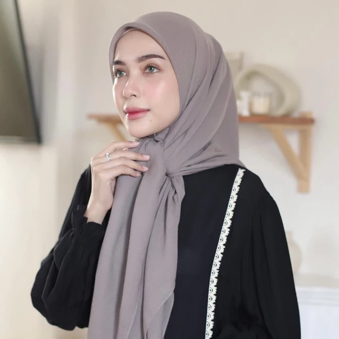 Alexhia Hijab Detail 3